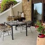 Paralia Apartamento *