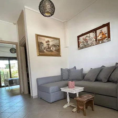 Paralia Apartment